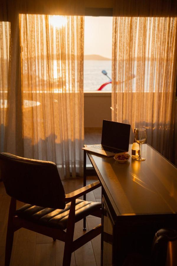 Senyildiz Hotel Izmir Exteriör bild