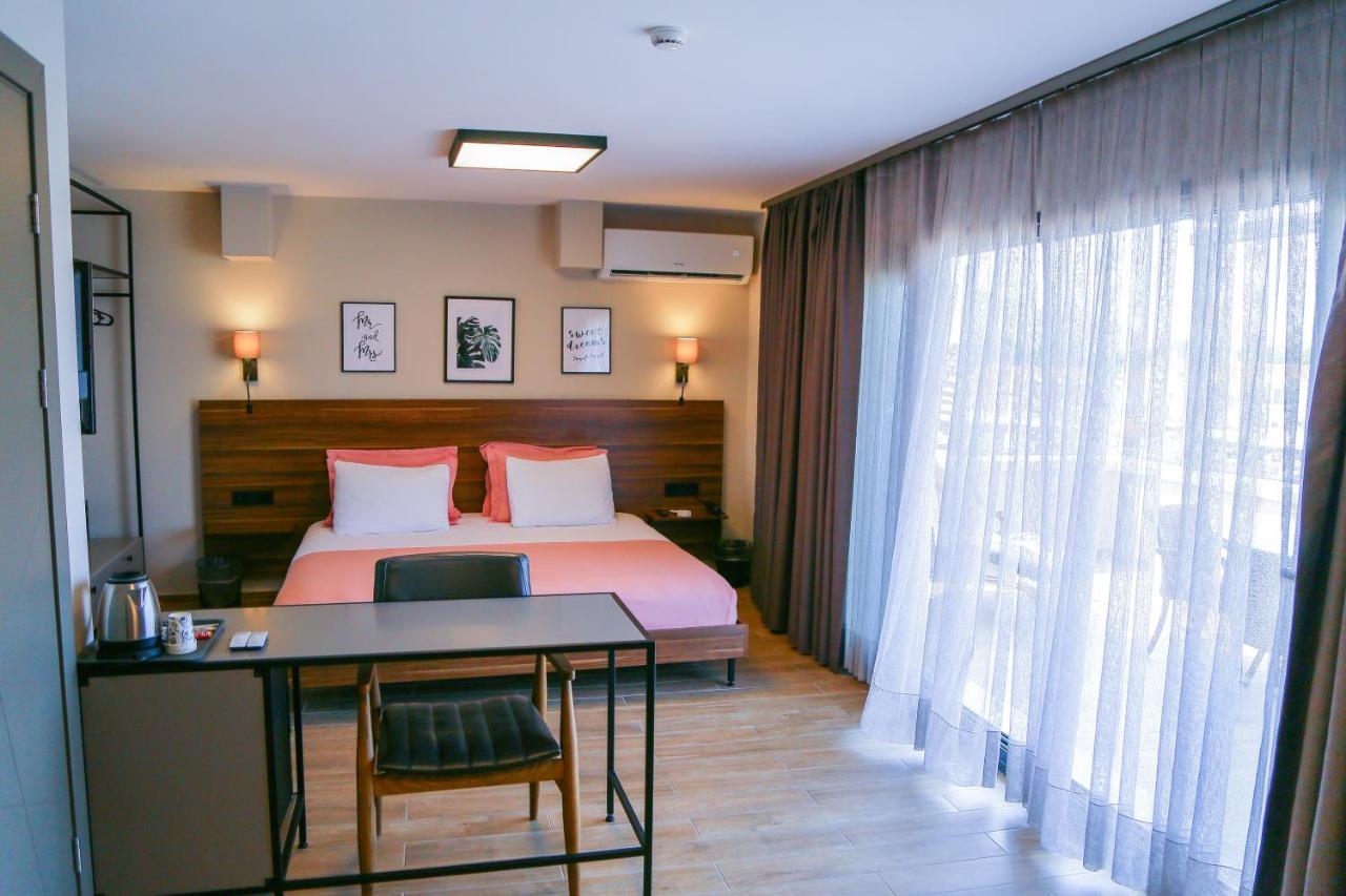 Senyildiz Hotel Izmir Exteriör bild